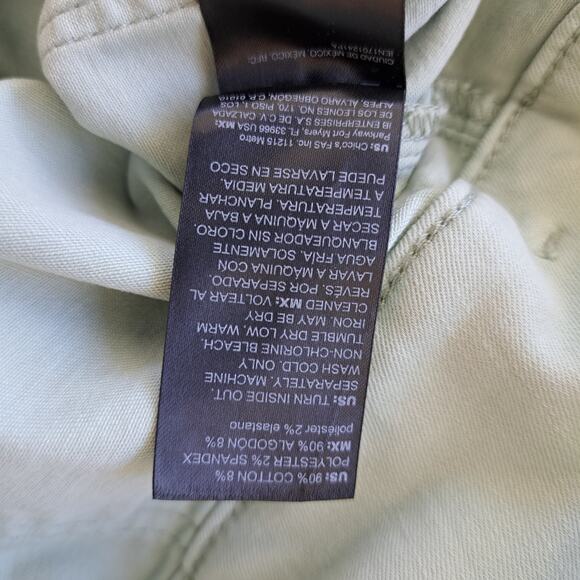 White House Black Market Extra High Rise 5" Short Mint Green Size 10 Belted - Picture 7 of 9